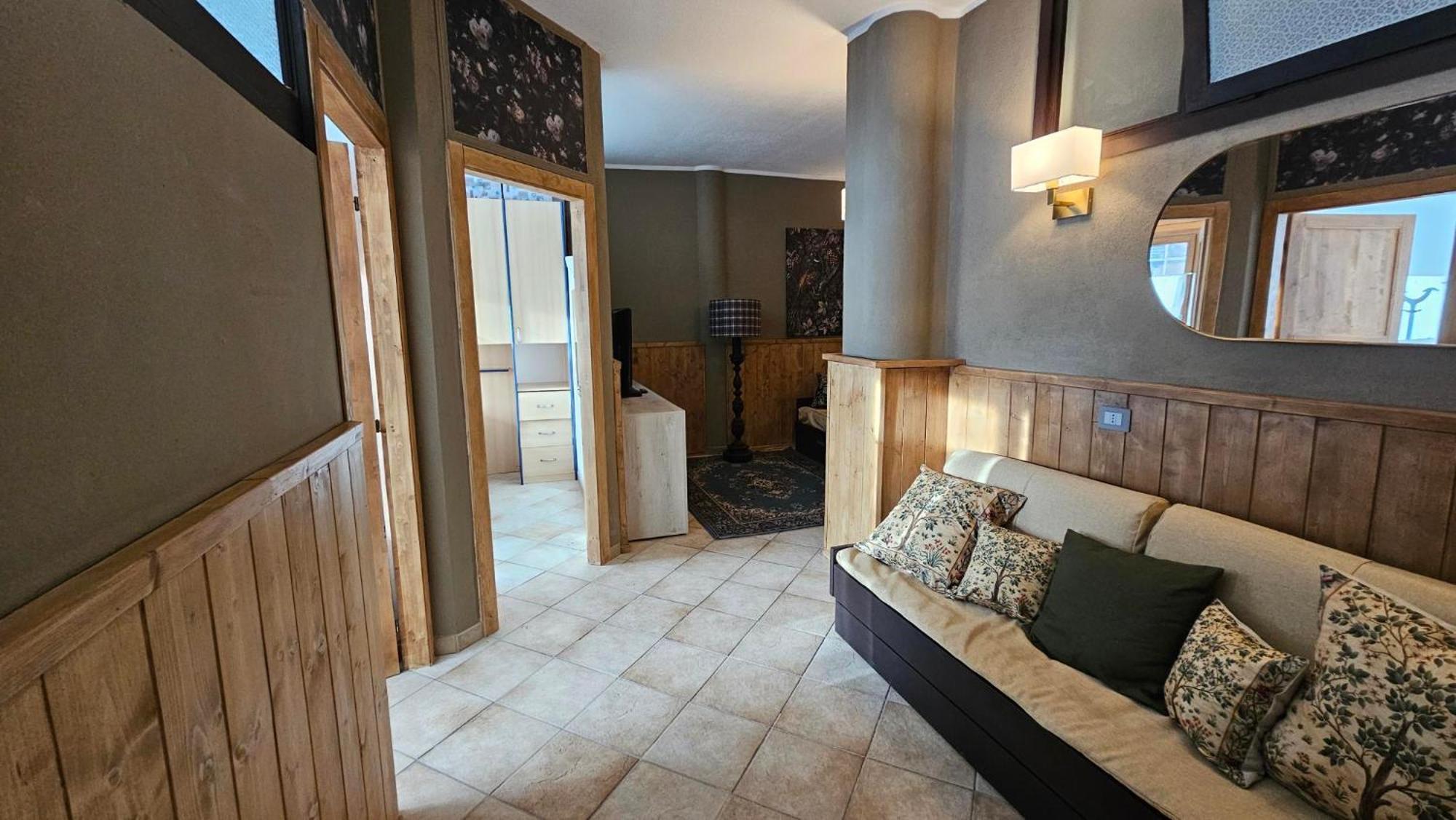 Condominio Circus بيريوِل تْشيرفينيا المظهر الخارجي الصورة